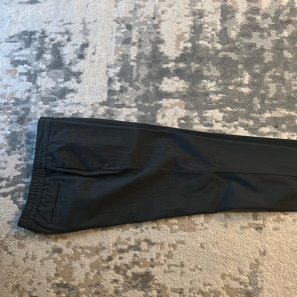 Banana republic east stretch dress pants 34waist 26 inch inseam tapper cut